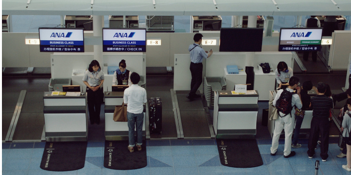 The airline check-in counter common Aiports