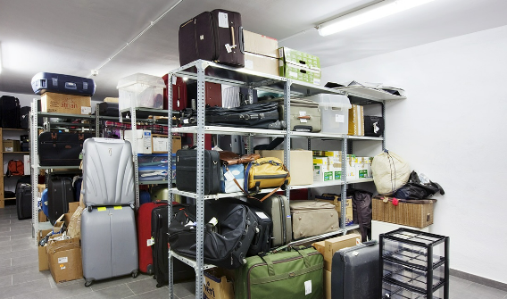 Typical example of a luggage storage services for leaving luggage at the airport